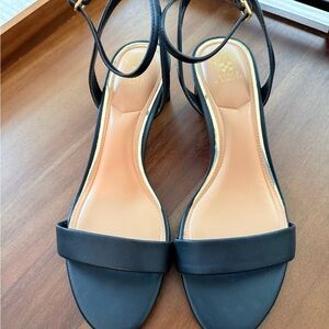 NWOT Vince Camuto Black Leather Ankle-Strap Sandals Women’s 9